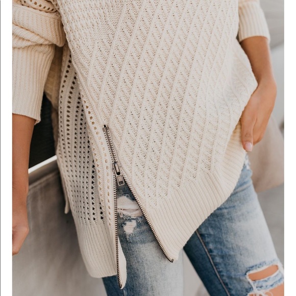 MAXINE | Zipper Sweater in Mountain White | - Picture 8 of 8
